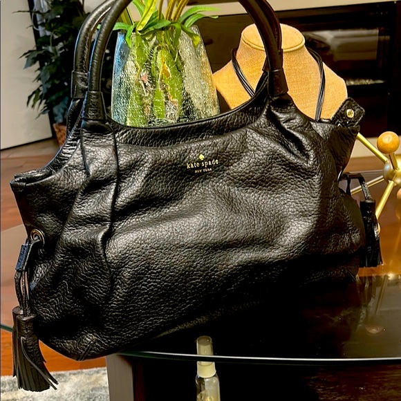 kate spade Handbags - Kate Spade Black Leather Tote Bag